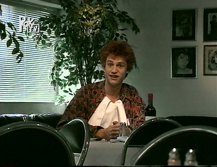 - HI! I'M HARFYNN TEUPORT. - WOWL IT'S HARFYNN TEUPORTL 