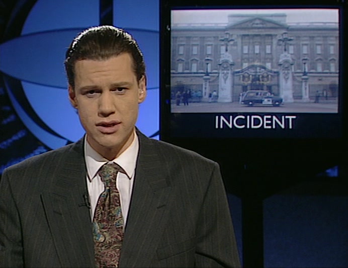 THE QUEEN AND JOHN MAJOR HAVE HAD A FIGHT.  