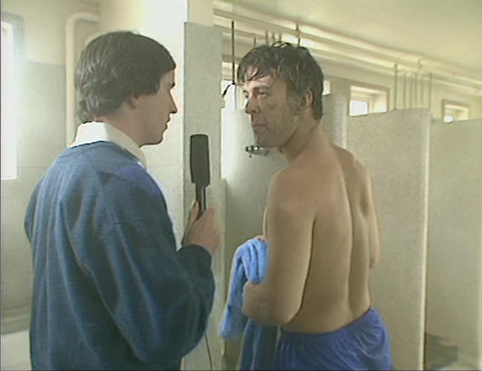 - WILL YOU REMOVE IT? - I'M NOT MARRIED, ALAN. 