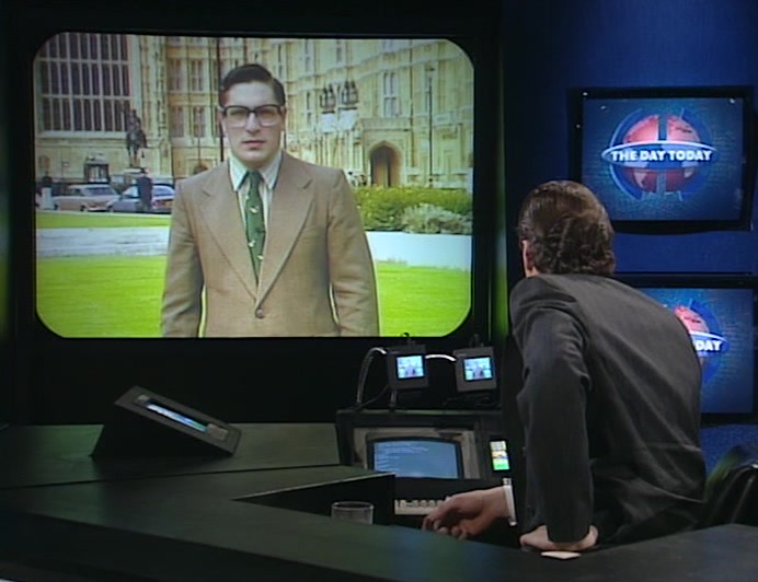 - HE'S IN A CAB. - PETER! YOU'VE LOST THE NEWS! 