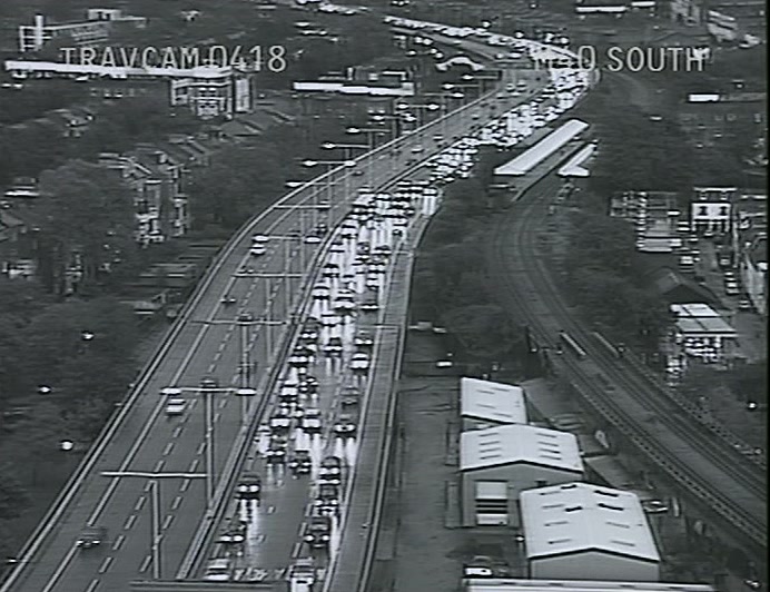 THE M40 SOUTHBOUND STILL SLOW DUE TO THAT EARLIER LARGE ACCIDENT. 