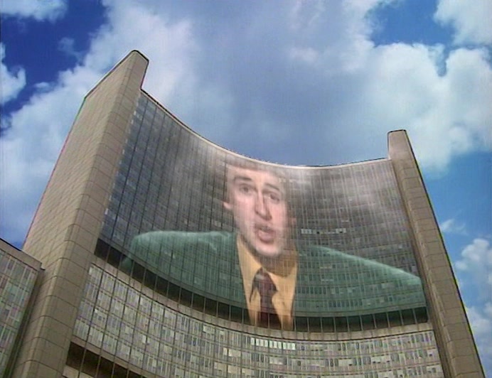 THE INTERNATIONAL HACKENBACKER BUILDING IN CHICAGO, 