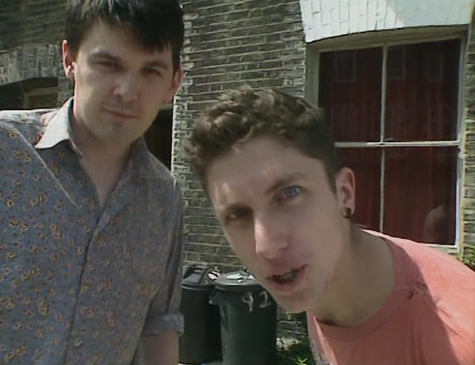 - HELLO, I'M GRAHAM! - I'M CRISPIN! 
