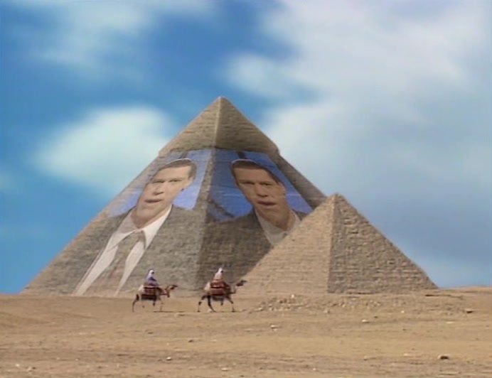 THE WALL OF CHEOPS' PYRAMID AT GIZA,  