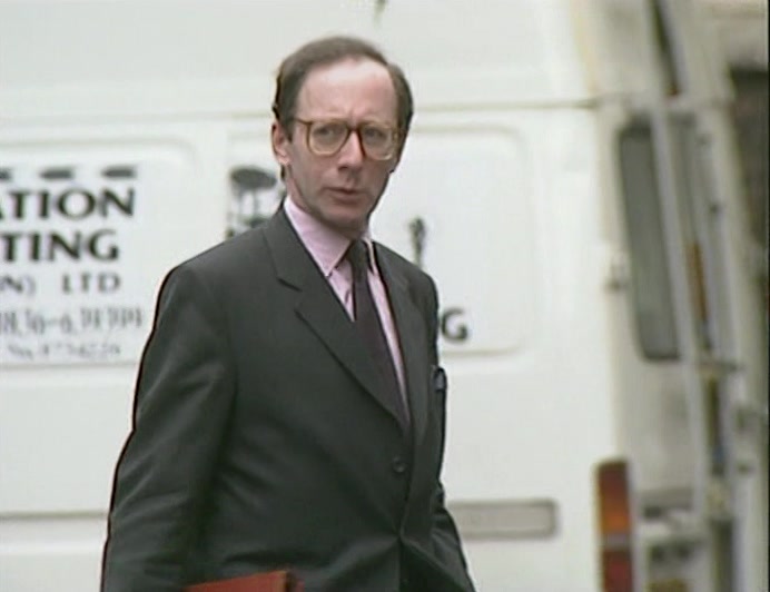 THIS MORNING, MALCOLM RIFKIND APPEARED LOST
 JUST 20 YARDS FROM HIS OFFICE.
 