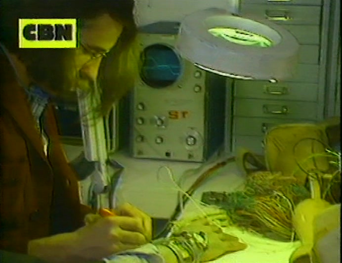 AT OREGON'S MANIMATRONICS CENTER, DR TRAVIS DAVELEY FLESHED OUT BAXTER'S UNUSUAL REQUEST. 