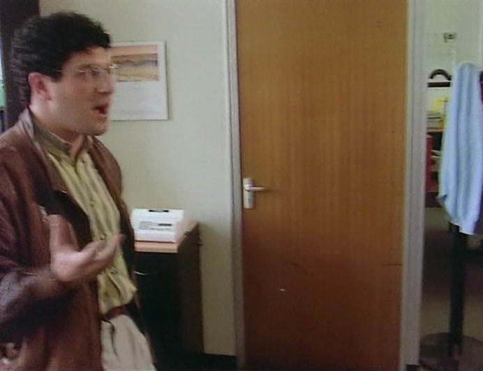 IF WE RELEASED A LIVE PIG INTO THE OFFICE,
 HOW WOULD YOU BE ABLE TO COPE? LISA?
 