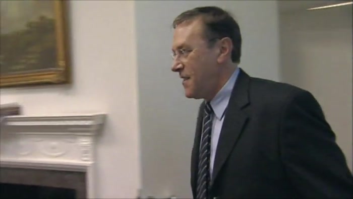 (MALCOLM) NO, HE'S USELESS. HE'S ABSOLUTELY USELESS. 