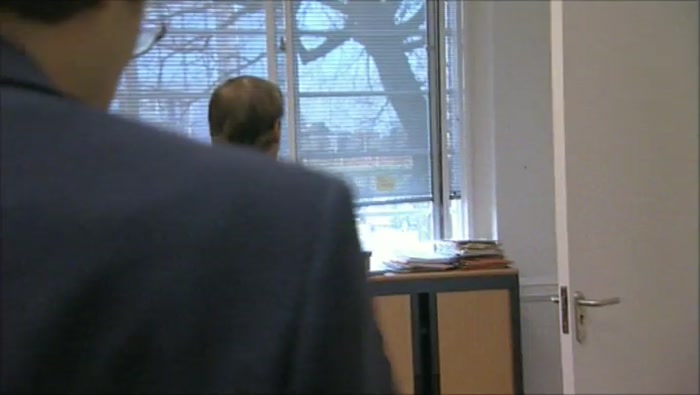 - GOOD MORNING. COME ON. - (CHATTER) 