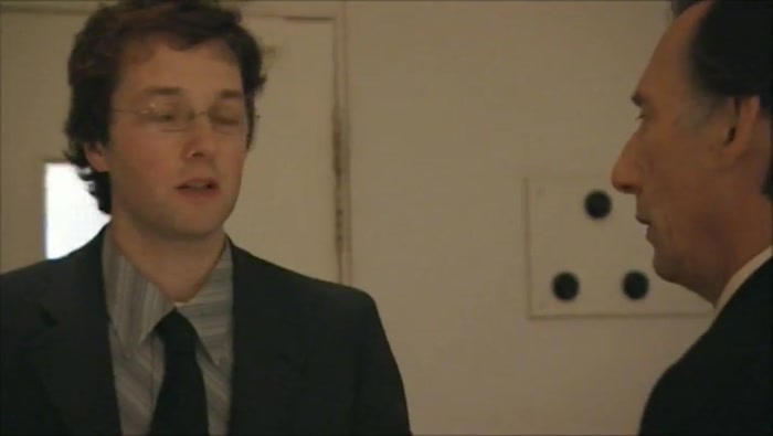 - PEOPLE SOUNDS COMMUNIST. - IT DOESN'T SOUND COMMUNIST. 