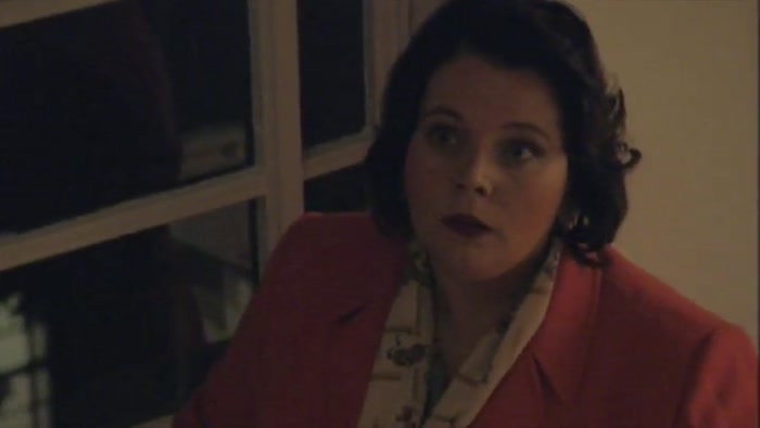 ''SPARE CASH COS I'M A SINGLE MUM, AND I'M IN THE NATIONAL TRUST, 