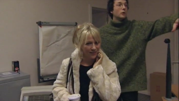MARY, YOU KNOW HUGH. YOU'VE MET GLENN BEFORE. 