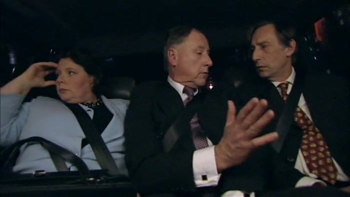 - WHAT, DO I LOOK LIKE A BLOODY SALES REP? - NO, NO, NO, NO, IT'S FINE. 