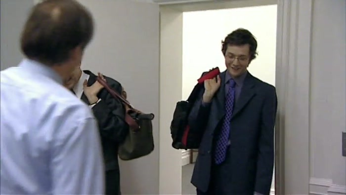 - GOOD MORNING. SHOWERED OFF, YES. - YES, THANKS, GLENN. 