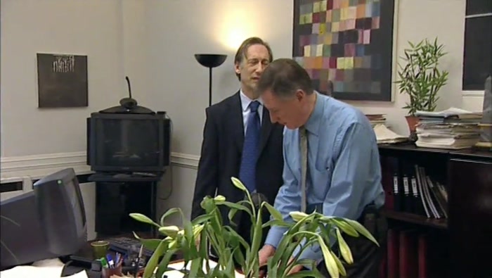 - HE'S ALWAYS DOING THAT. - I'VE GOT TO GO. 