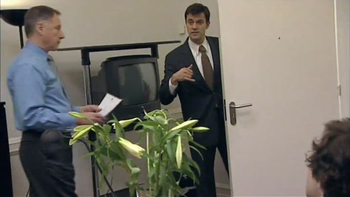 - CAN YOU PHONE ME ABOUT GMTV LATER? - (TERRI) YES. SEE YOU. WELL DONE. 