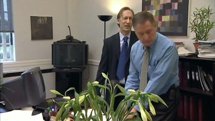 - HE'S ALWAYS DOING THAT. - I'VE GOT TO GO. 