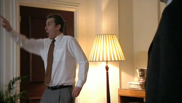 ''OLD SCHOOL, RESPECT, I RATHER LIKED THE GUY, HE WAS HOUNDED OUT BY THE FUCKING PRESS.'' 