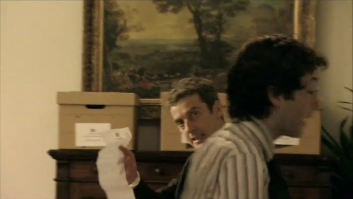 - YEAH, BRILLIANT. - GET SOMEBODY IN THERE, RIGHT? 