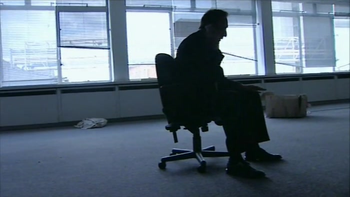 - PLEASE, PLEASE, PLEASE, HELP ME. - (MALCOLM SHOUTING) 