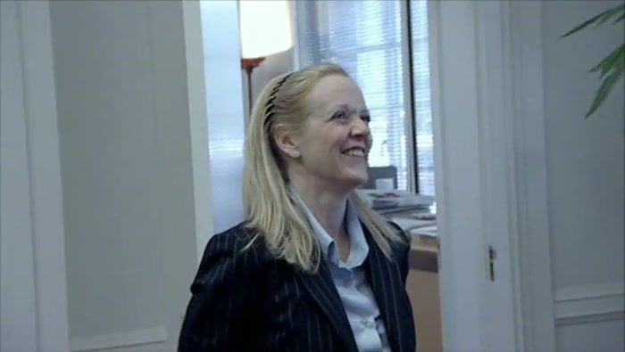 - OH, RIGHT. - IT WAS A JOKE. 