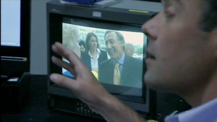 MALCOLM, THIS IS A TRADITIONAL, OLD-FASHIONED NEWS STORY, CALLED ''MINISTER LOOKS A TIT''. 