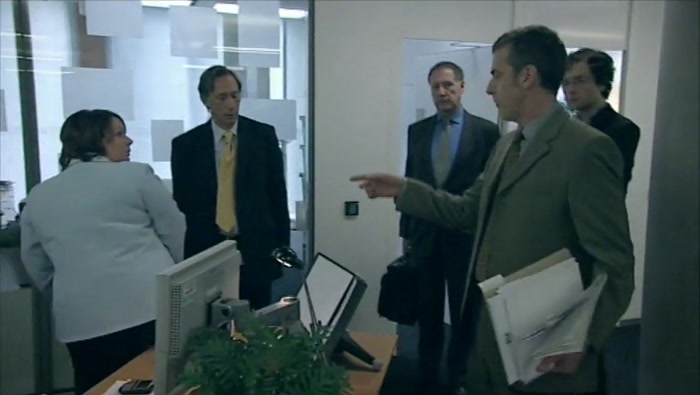 TERRI, YOU'RE GIVING A PRESS CONFERENCE IN 90 MINUTES. YOU'RE GOING TO APOLOGISE. 