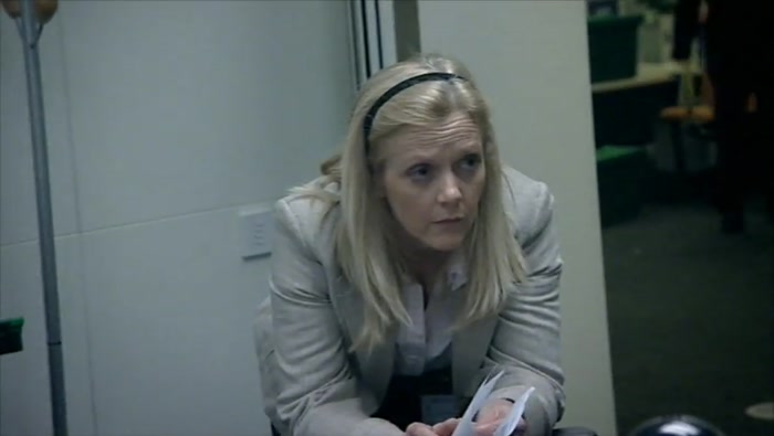ROBYN, GO AND SEE IT ABOUT THE E-MAIL PROBLEM. 