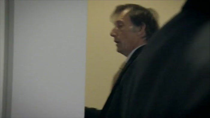 - A MAN IN HIS 50S, HIDING. - LOOK, HE'S GONE. HUGH, COME OUT. 
