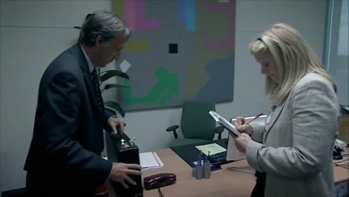 NOW, IF IT DRAGS ON CAN YOU PHONE MY HOME AND TELL KATE? 