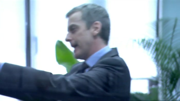 AND THEN THEY HAD THAT GUY  JOHNNY VAUGHAN - REMEMBER HIM?  