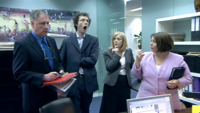 *WOOO, WE'VE LOST  THE IMMIGRATION FIGURES.* 