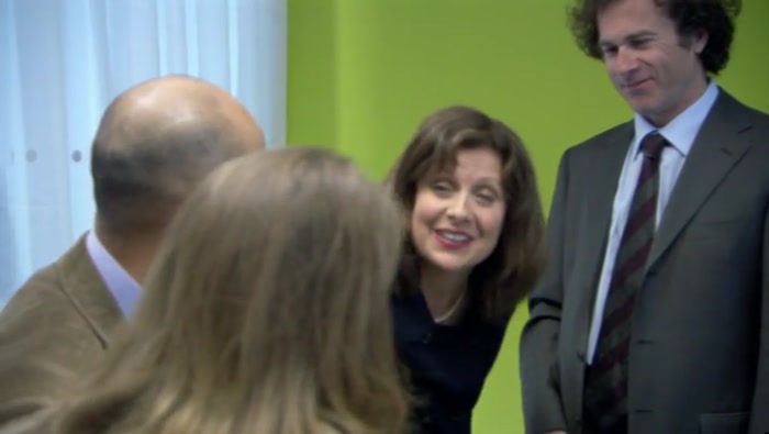 HELLO, NICOLA MURRAY.  HELLO...  