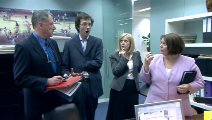 *WOOO, WE'VE LOST  THE IMMIGRATION FIGURES.* 