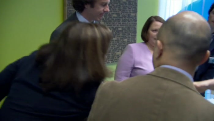 HELLO, NICOLA MURRAY.  HELLO...  