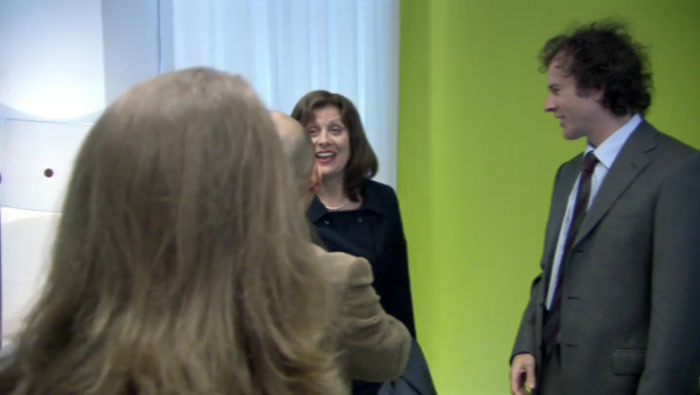 HELLO, NICOLA MURRAY.  HELLO...  