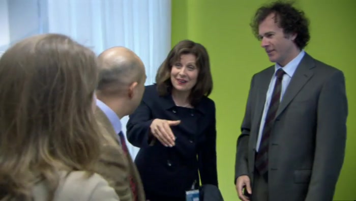 HELLO, NICOLA MURRAY.  HELLO...  