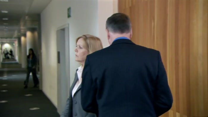 HEY, LOOK. UHM,  YOU KNOW PHIL DAVIS?  