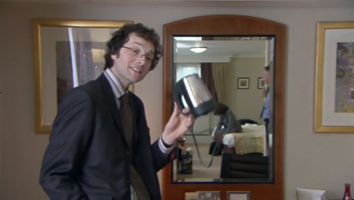 MAYBE THE ROOM ONLY LOOKS BIGGER BECAUSE GLENN'S KETTLE IS SO TINY. 