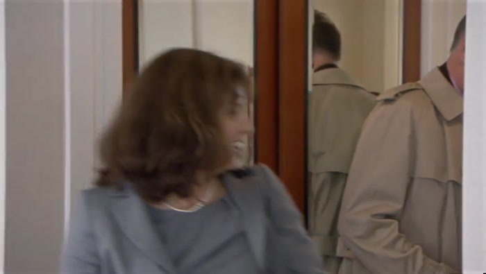 - COME IN, LADIES. - HOME AGAIN, HOME AGAIN. JIGGETY-JIG. 