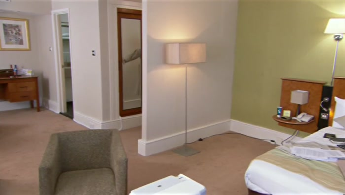 - COME IN, LADIES. - HOME AGAIN, HOME AGAIN. JIGGETY-JIG. 