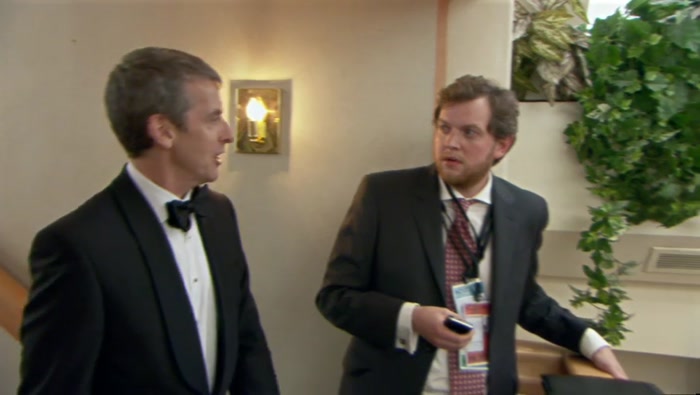 I'M AWAY FOR A GAME OF CRAZY GOLF. LOVE THOSE FUCKING WINDMILLS. 