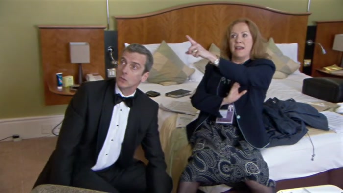 - NO, NO, NO. - I'VE SEEN SPOOKS. 