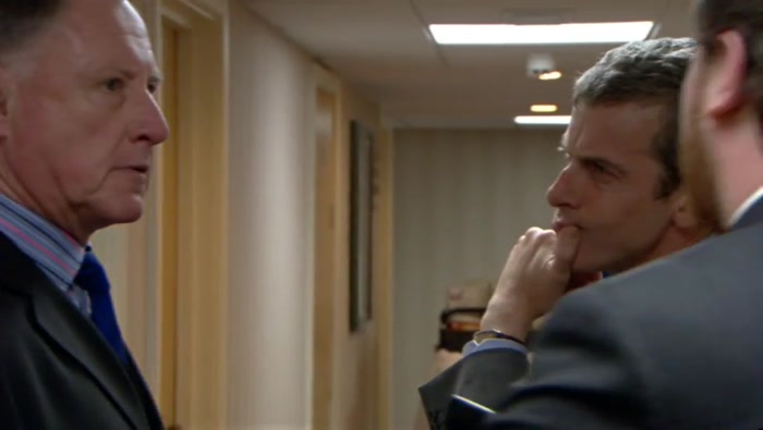 - NO, MALCOLM... - OKAY, GUYS, CAN WE JUST... 