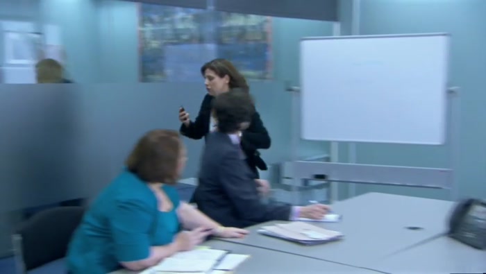 JUST GIVE ME ONE SECOND. HELLO? YES, IT'S NICOLA MURRAY. 