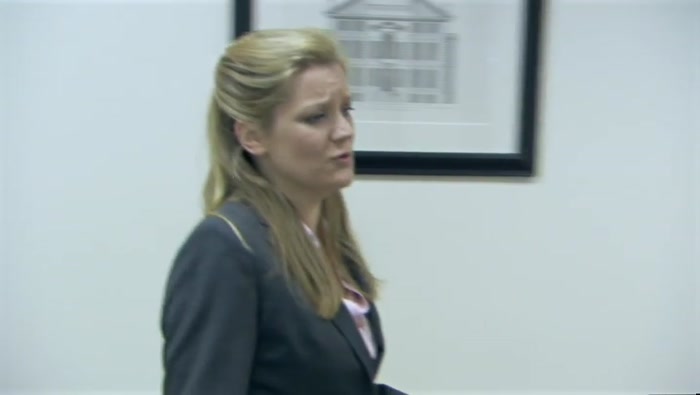 NICOLA MURRAY'S QUITE DISTRACTED WITH THAT WHOLE DAUGHTER THING. 