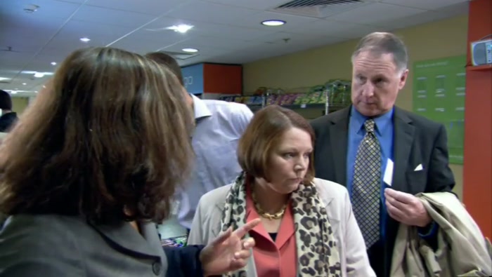 - AT THAT RED CROSS THING. - THAT'S RIGHT. 