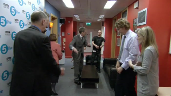- HE DOESN'T ACTUALLY WORK HERE. - VAMOOSE, YOU LOT! FUCKING VAMOOSE! 