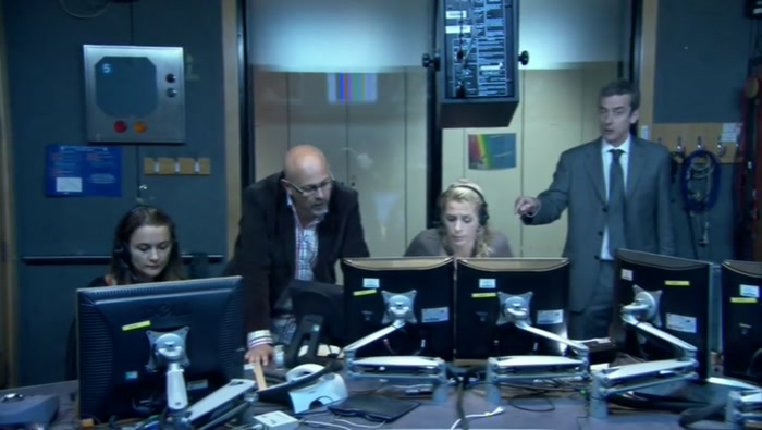 - MALCOLM'S RIGHT, I DECIDE WHAT IS NEWS. - ABSOLUTELY. 