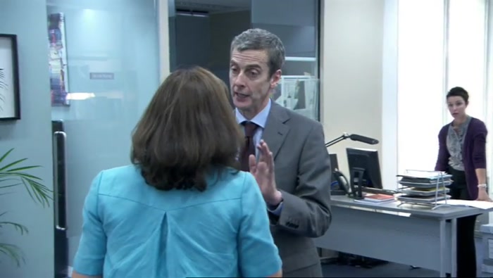 - MALCOLM, THEY SEE ME... - NO, YOU'RE NOT DOING THE LAUNCH. 